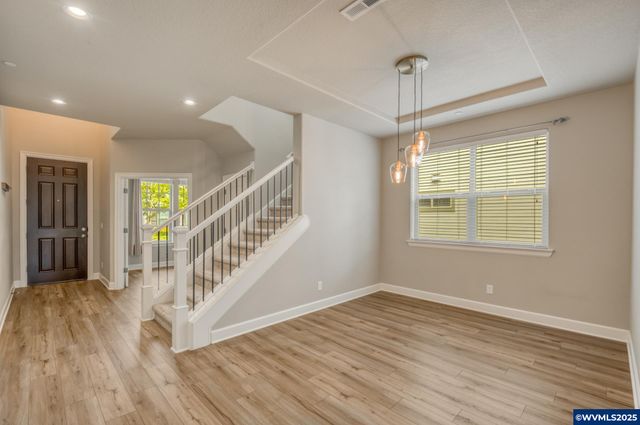 10380 SW Madrid Lp, Wilsonville, OR 97070