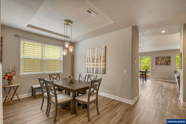 10380 SW Madrid Lp, Wilsonville, OR 97070