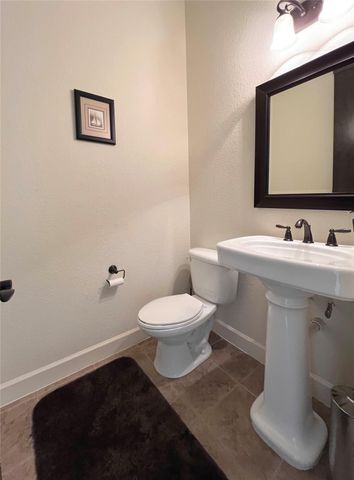 904 Patterson Street, Houston, TX 77007