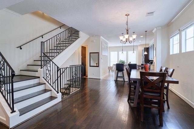 904 Patterson Street, Houston, TX 77007