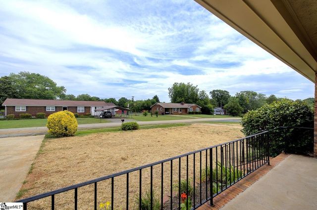 129 Venus Street, Inman, SC 29349