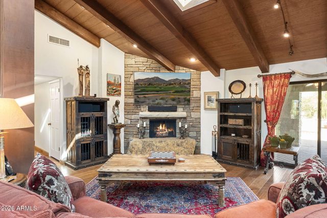 9045 E LAZYWOOD Place, Carefree, AZ 85377
