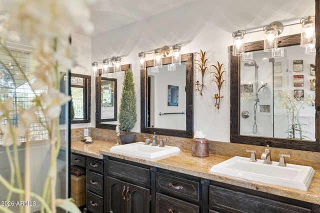 9045 E LAZYWOOD Place, Carefree, AZ 85377