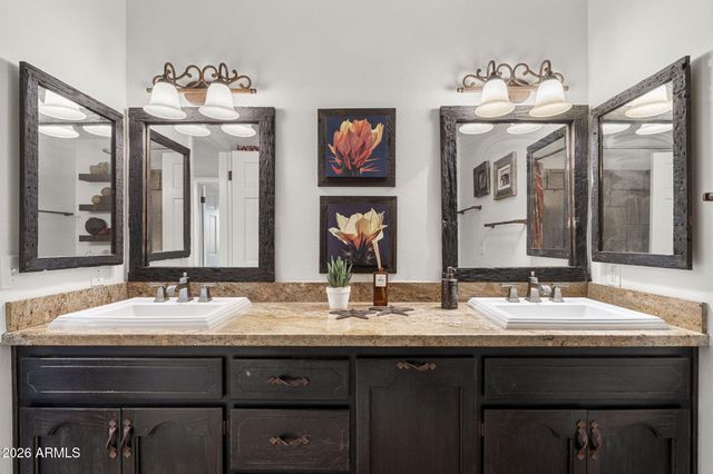 9045 E LAZYWOOD Place, Carefree, AZ 85377