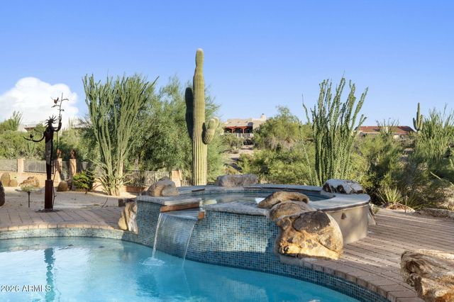 9045 E LAZYWOOD Place, Carefree, AZ 85377