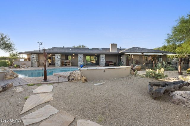9045 E LAZYWOOD Place, Carefree, AZ 85377