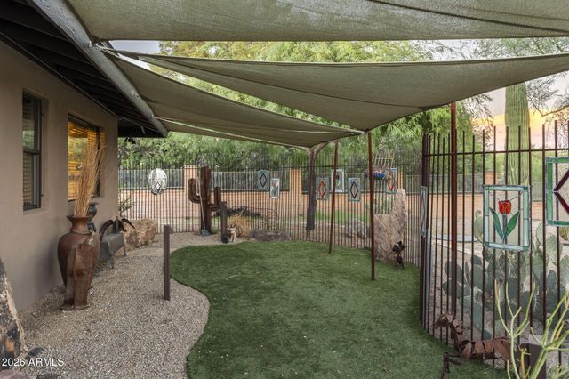 9045 E LAZYWOOD Place, Carefree, AZ 85377
