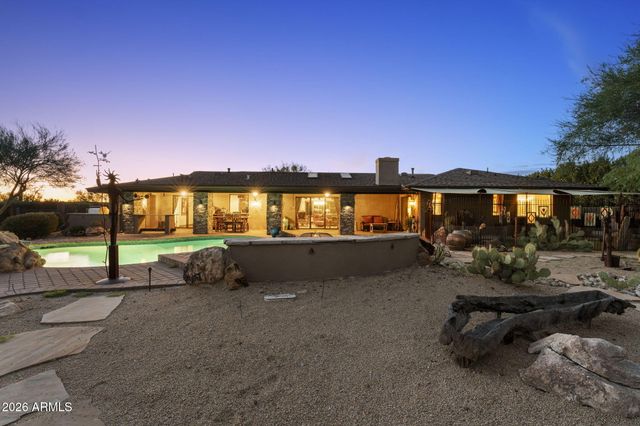 9045 E LAZYWOOD Place, Carefree, AZ 85377