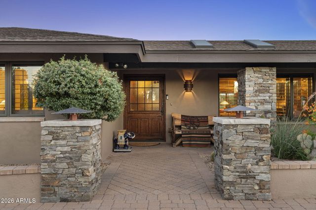 9045 E LAZYWOOD Place, Carefree, AZ 85377