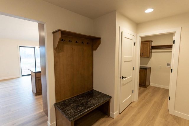 W5836 EDGEWOOD DRIVE, Menasha, WI 54952