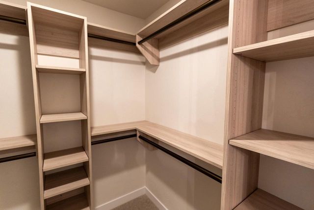 W5836 EDGEWOOD DRIVE, Menasha, WI 54952