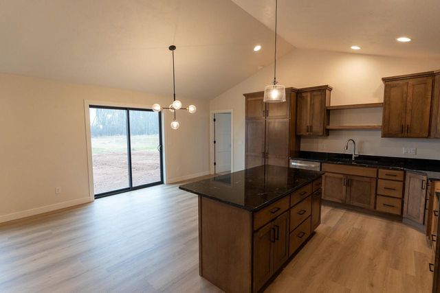 W5836 EDGEWOOD DRIVE, Menasha, WI 54952