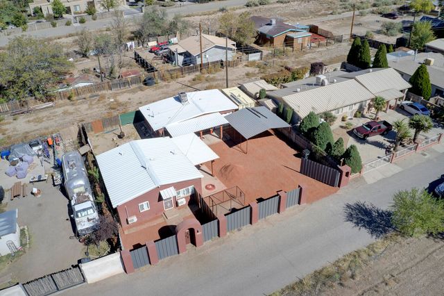 3131 RICARDO Road NW, Albuquerque, NM 87104