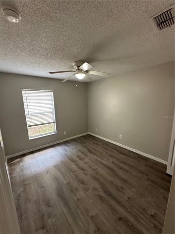 13701 MEADOWPARK AVENUE, Orlando, FL 32826