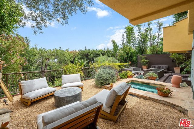 4370 Hillview Dr, Malibu, CA 90265