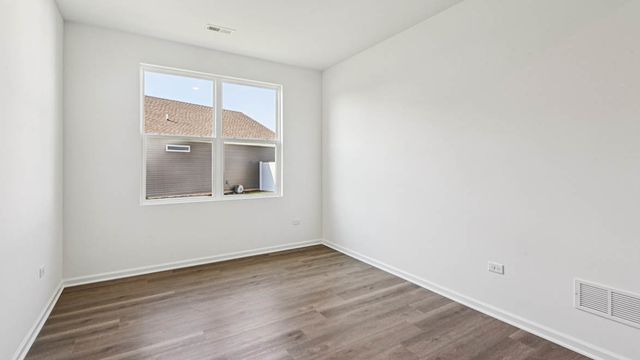 1228 Wild Tulip Circle, Bartlett, IL 60103