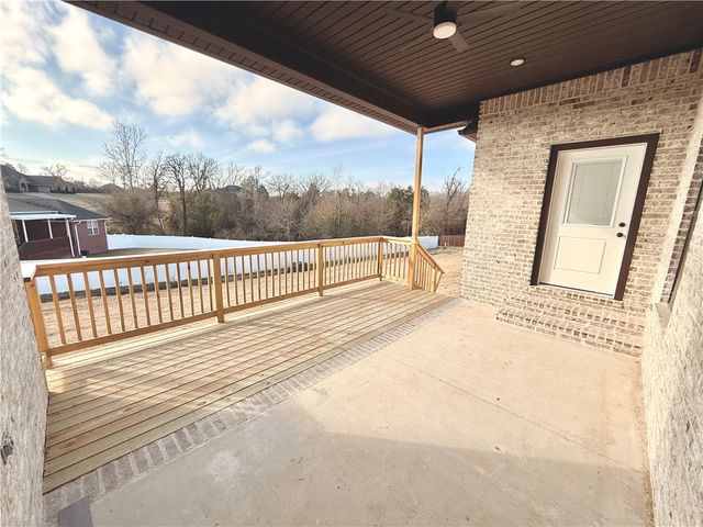 740 Powderhorn Circle, Van Buren, AR 72956