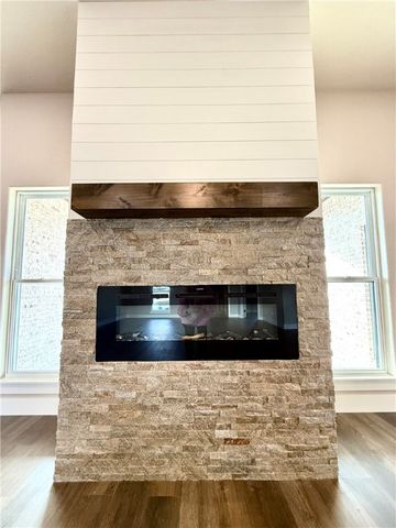 740 Powderhorn Circle, Van Buren, AR 72956