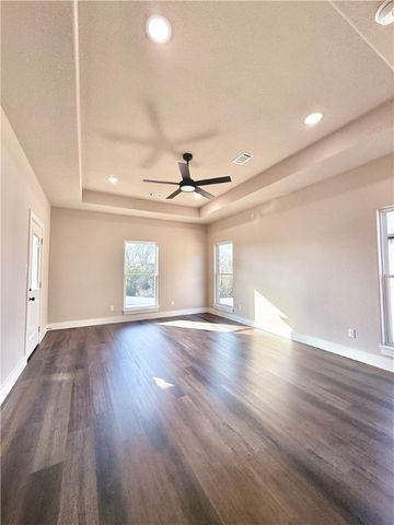 740 Powderhorn Circle, Van Buren, AR 72956