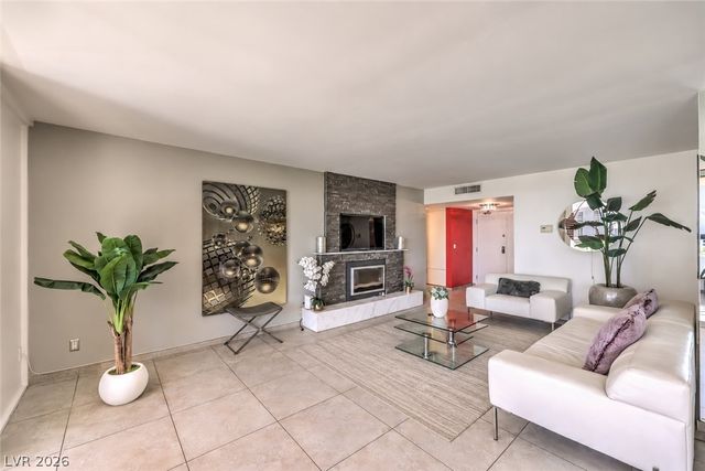 205 East Harmon Avenue 807, Las Vegas, NV 89169