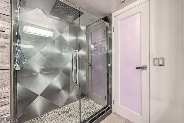 205 East Harmon Avenue 807, Las Vegas, NV 89169