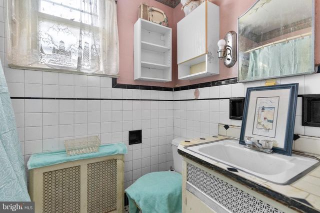 517 E BROWN ST, Hamilton, NJ 08610