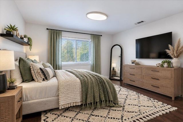 13010 Lamplight Village Ave, Austin, TX 78727