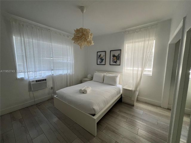 1610 Bay Rd, Miami Beach, FL 33139