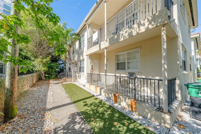 1610 Bay Rd, Miami Beach, FL 33139