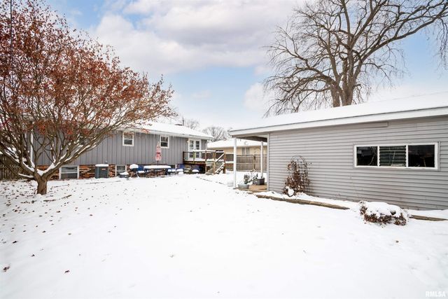 2229 W CALLENDER Avenue, West Peoria, IL 61604