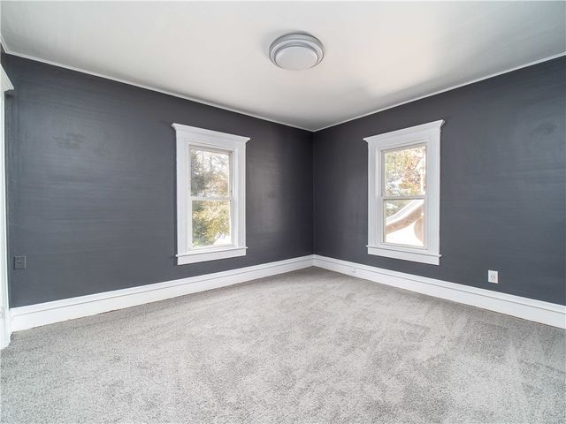 42 Chapman St, Jamestown, NY 14701