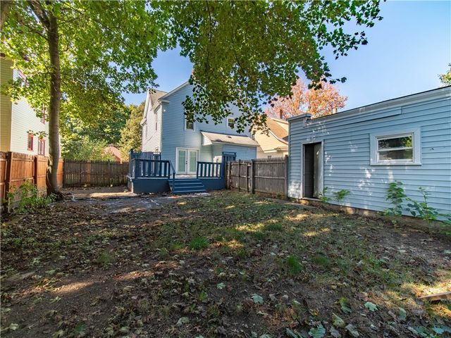 42 Chapman St, Jamestown, NY 14701