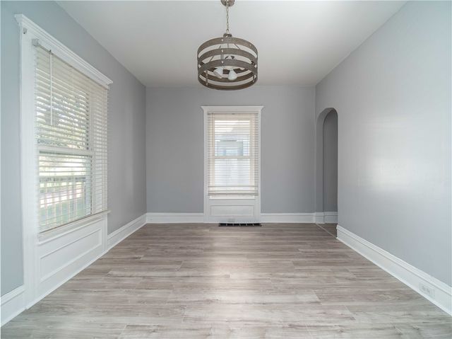 42 Chapman St, Jamestown, NY 14701