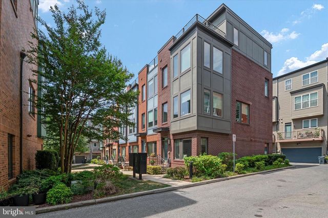 5646 46TH PL, Hyattsville, MD 20781