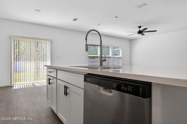 2283 SHADY BREEZE Lane, Green Cove Springs, FL 32043