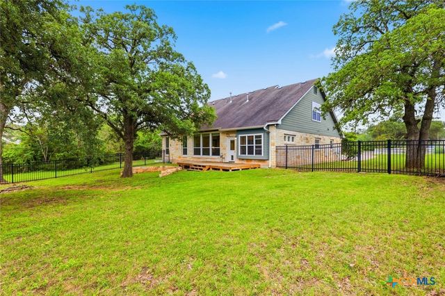 169 Old 71, Cedar Creek, TX 78612