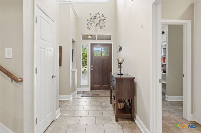 169 Old 71, Cedar Creek, TX 78612