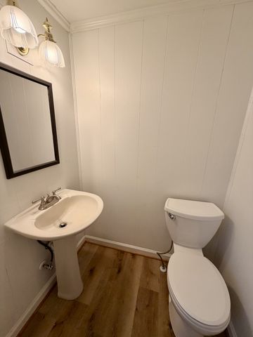 609 S Highland Ave, Murfreesboro, TN 37130