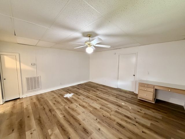 609 S Highland Ave, Murfreesboro, TN 37130