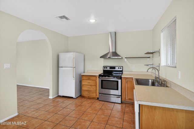 1727 E 8th Street, Tucson, AZ 85719