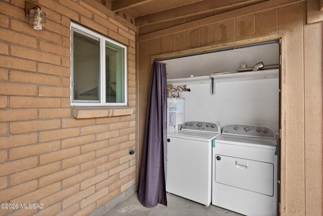1727 E 8th Street, Tucson, AZ 85719