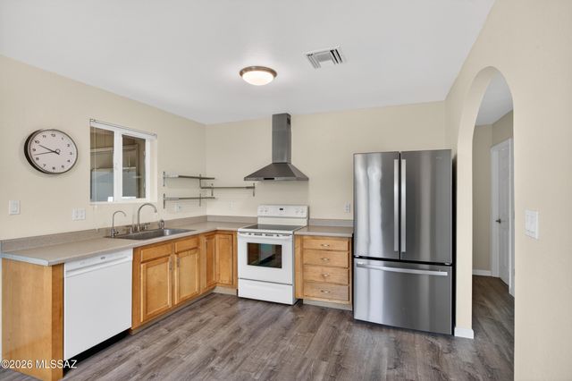 1727 E 8th Street, Tucson, AZ 85719