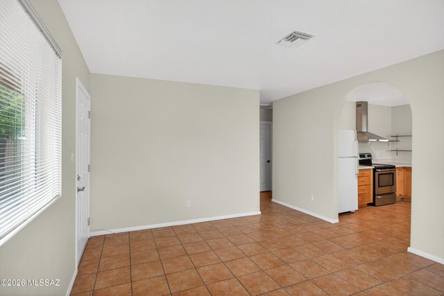 1727 E 8th Street, Tucson, AZ 85719
