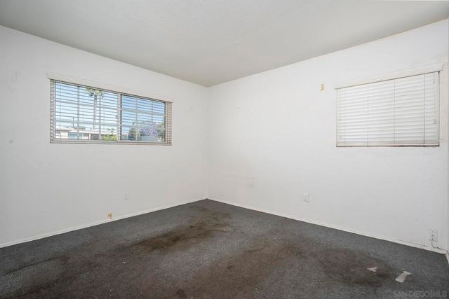 212 Los Alamos Dr, San Diego, CA 92114
