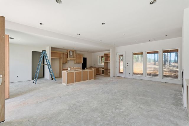 81 Elcano Drive, Hot Springs Village, AR 71909