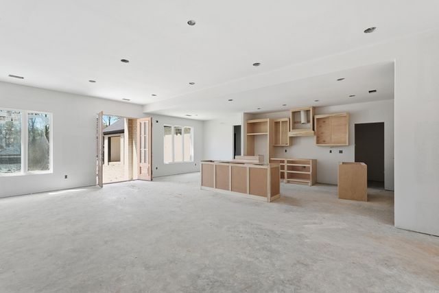 81 Elcano Drive, Hot Springs Village, AR 71909