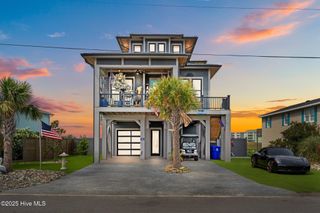 112 Virginia Avenue, Carolina Beach, NC 28428