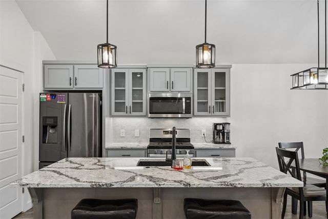 3412 Pagoda Pead Drive, Yukon, OK 73099