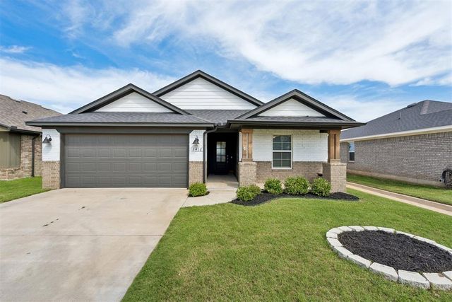 3412 Pagoda Pead Drive, Yukon, OK 73099