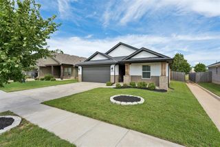 3412 Pagoda Pead Drive, Yukon, OK 73099